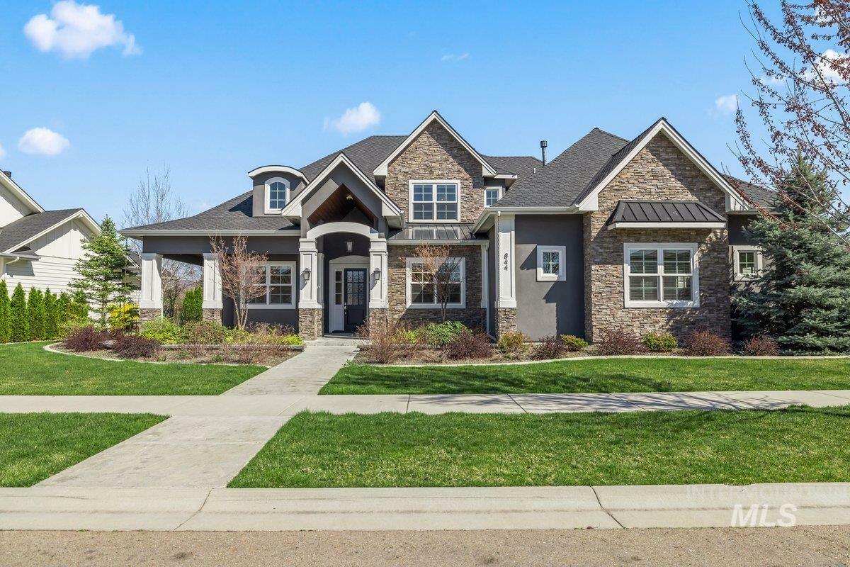 Property Photo: 844 S Lake Pointe Way ID 83616