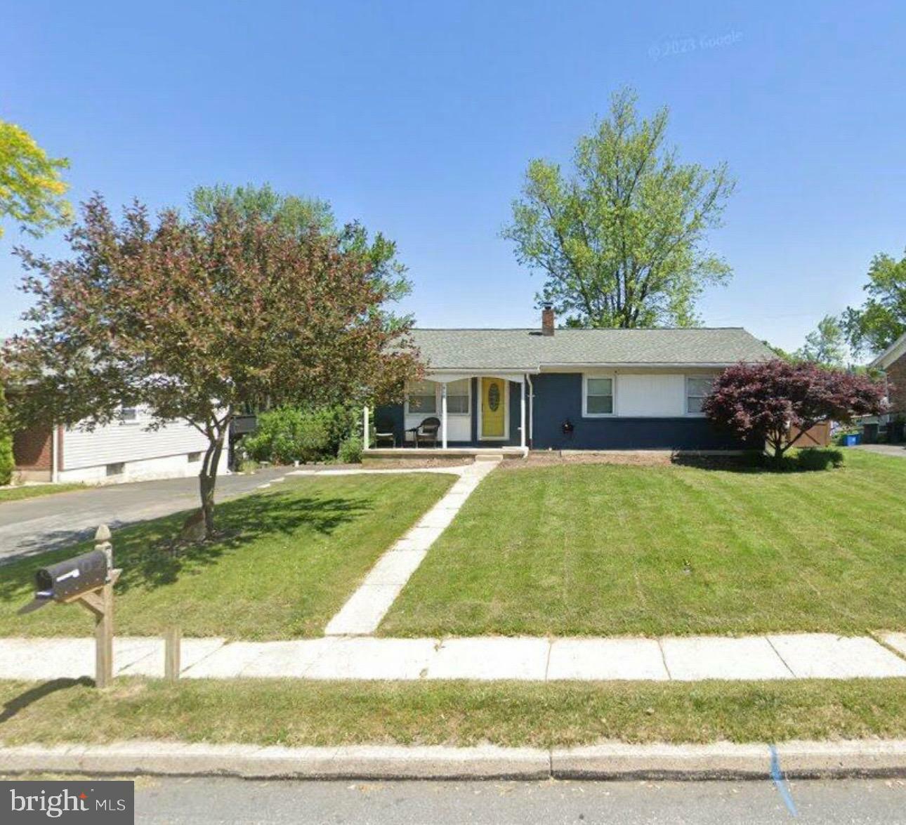919 Philadelphia Avenue  Reading PA 19607 photo