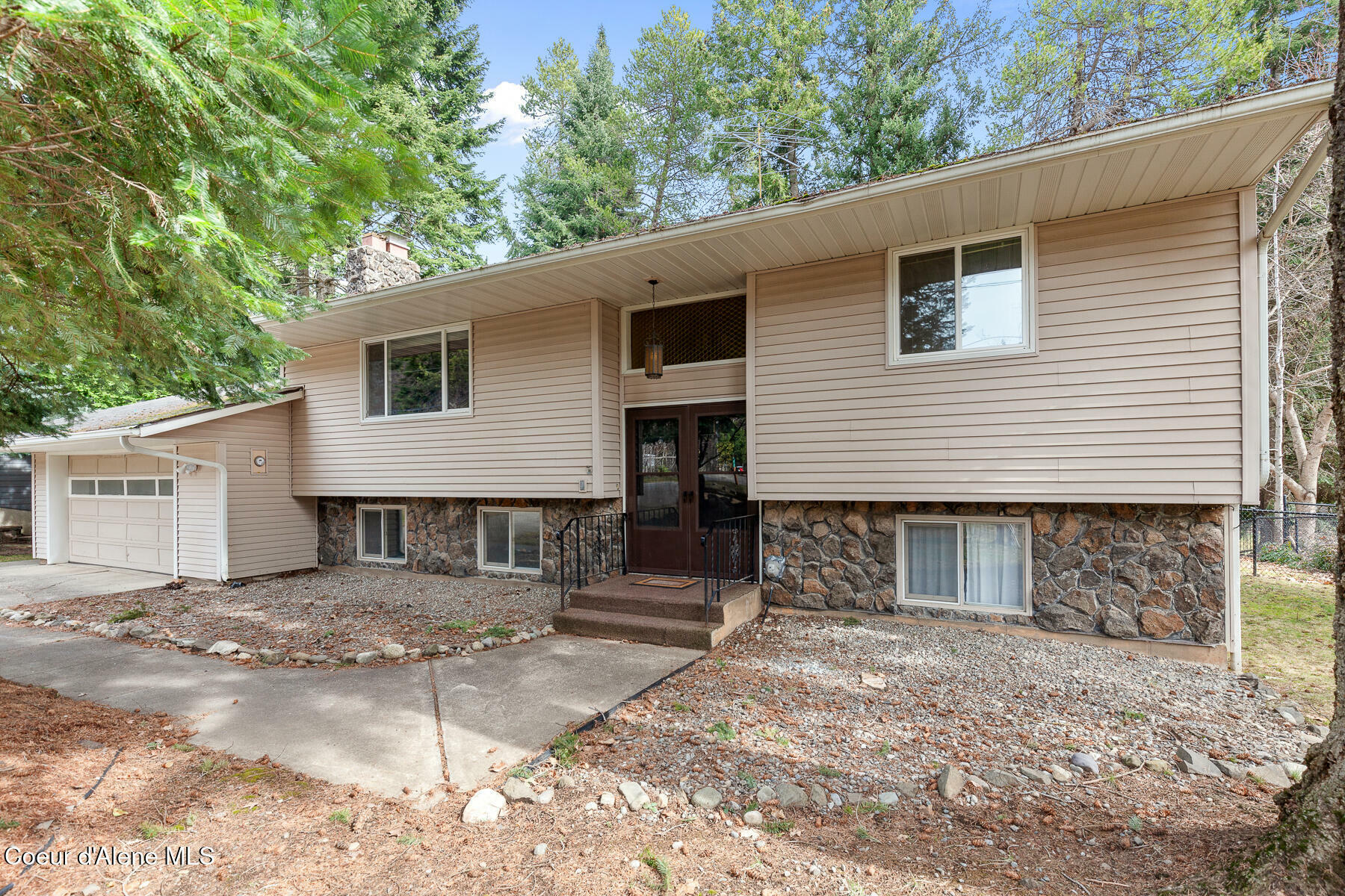 12148 N Kensington Ave  Hayden ID 83835 photo