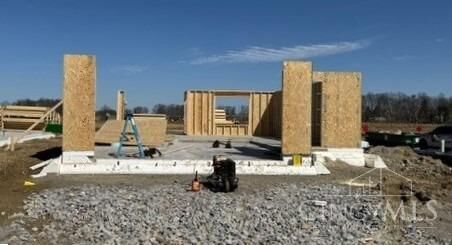 Property Photo: 41 E Kentucky Avenue OH 45177