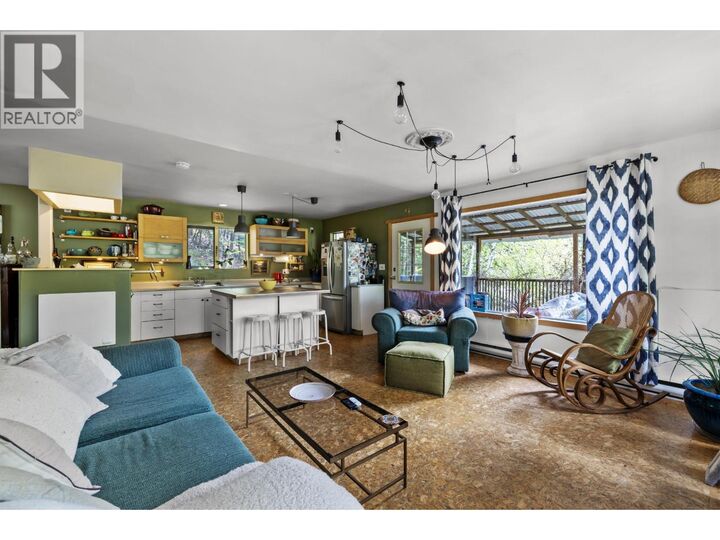 Photo de la propriété: 426 Aspen Road BC V0B 2B0