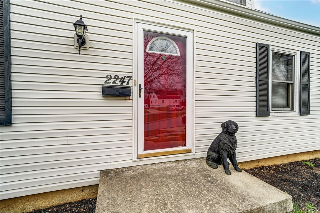 Property Photo:  2247 Farmside Drive  OH 45420 