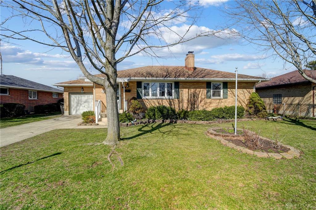 Property Photo:  427 Shade Drive  OH 45449 