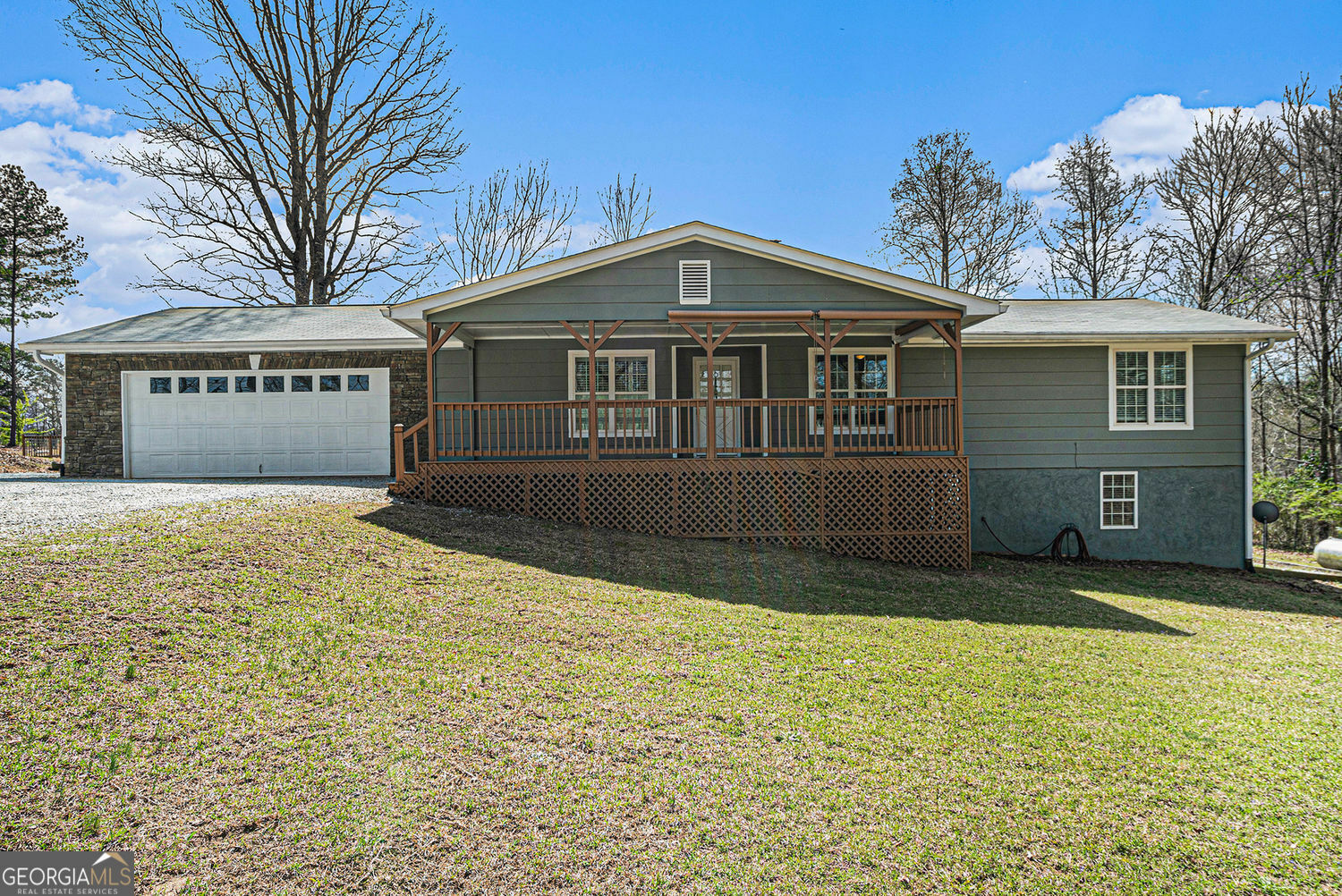 Property Photo: 1875 Ebenezer Road SW GA 30094