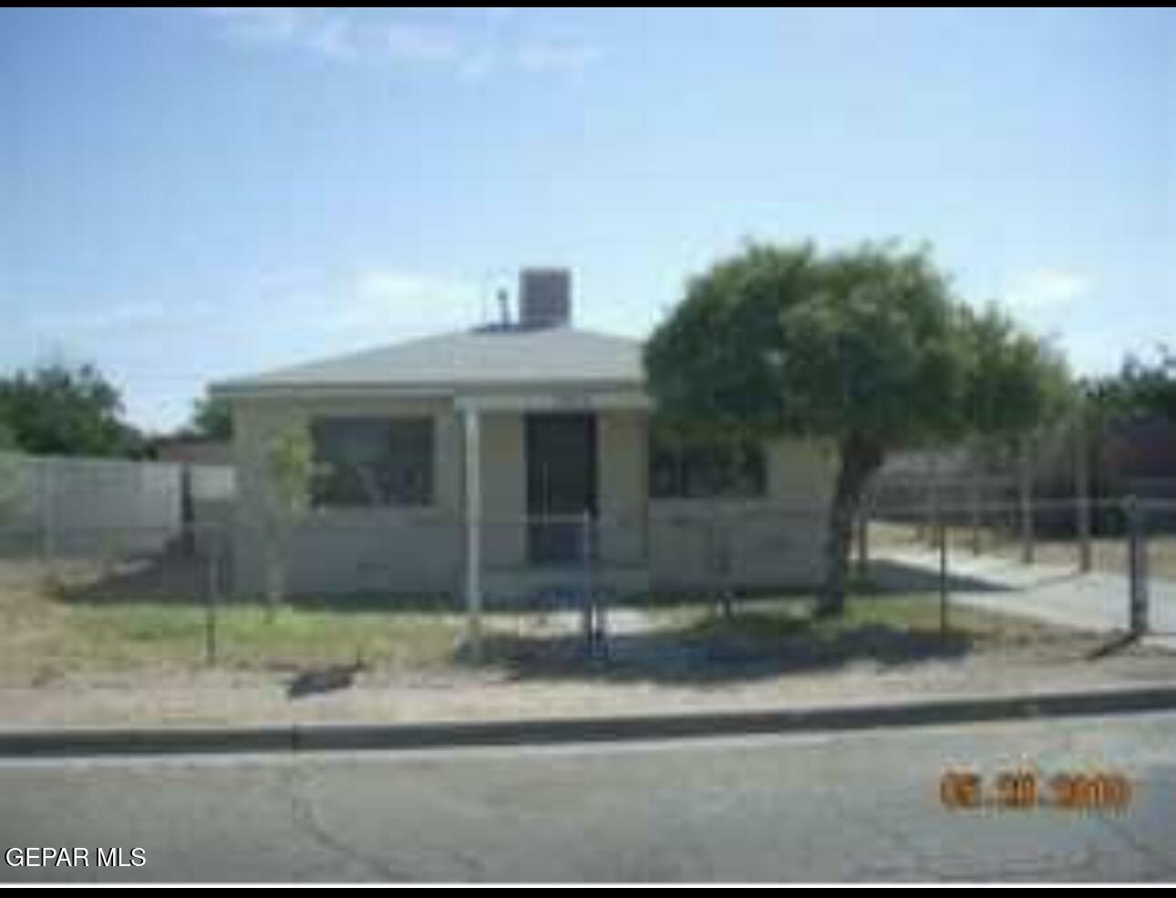 7527 Monterrey Drive  El Paso TX 79915 photo
