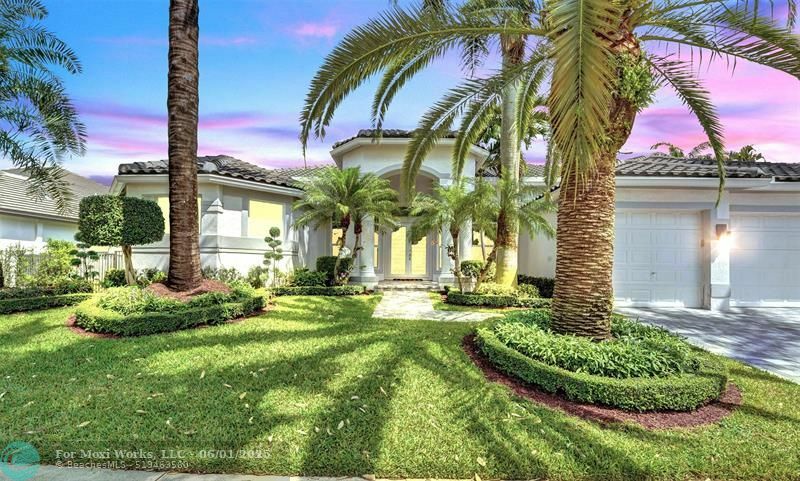 Property Photo:  2525 Montclaire Cir  FL 33327 