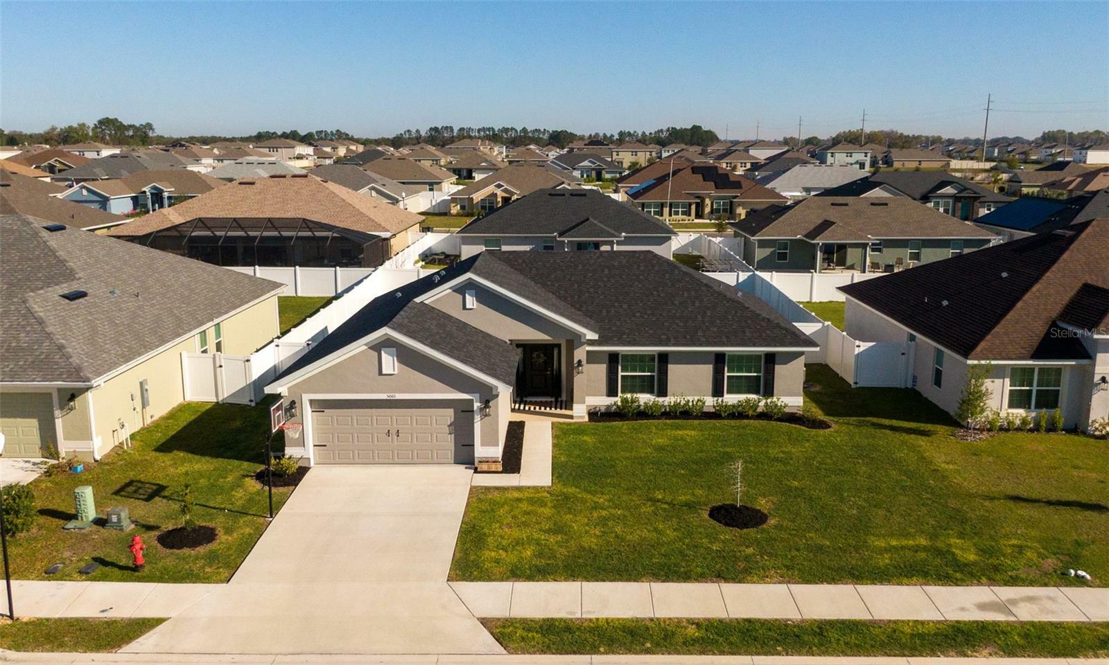 Property Photo:  5001 SW 91st Place  FL 34476 