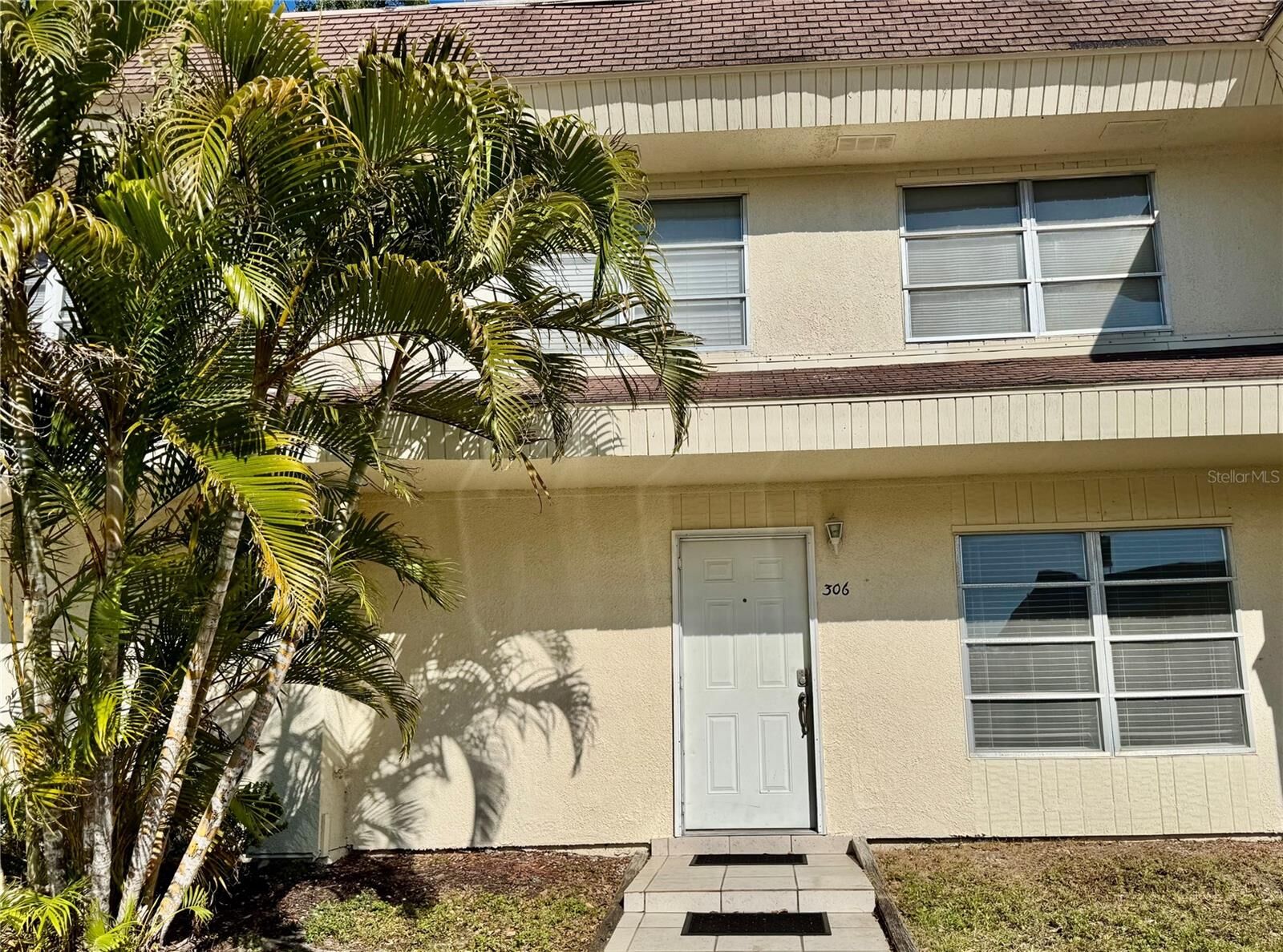 Property Photo: 306 Barlow Avenue 77 FL 34232