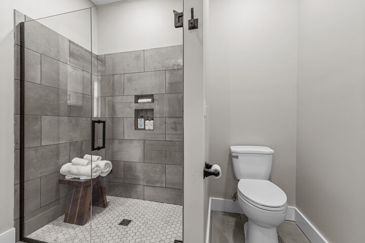 235 Auseon Court  Hillsdale MI 49242 photo