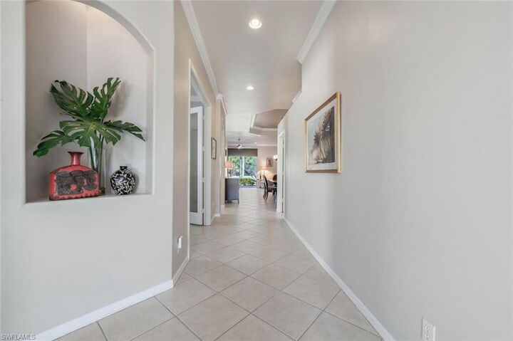 Property Photo: 5624 Lago Villaggio Way FL 34104