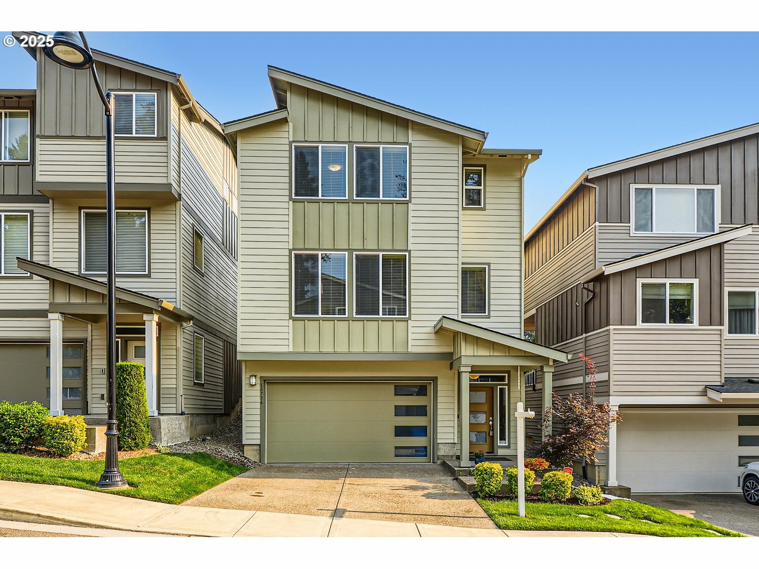 16736 SE Fox Glen Ct  Happy Valley OR 97015 photo
