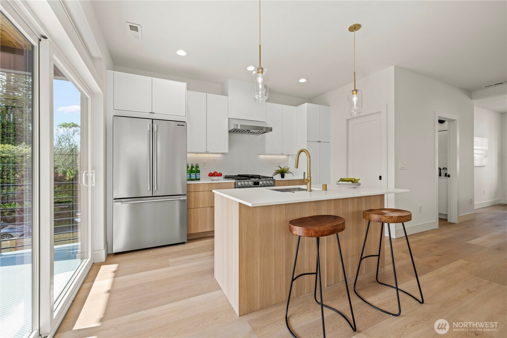 Property Photo: 6732 21st Avenue SW WA 98106