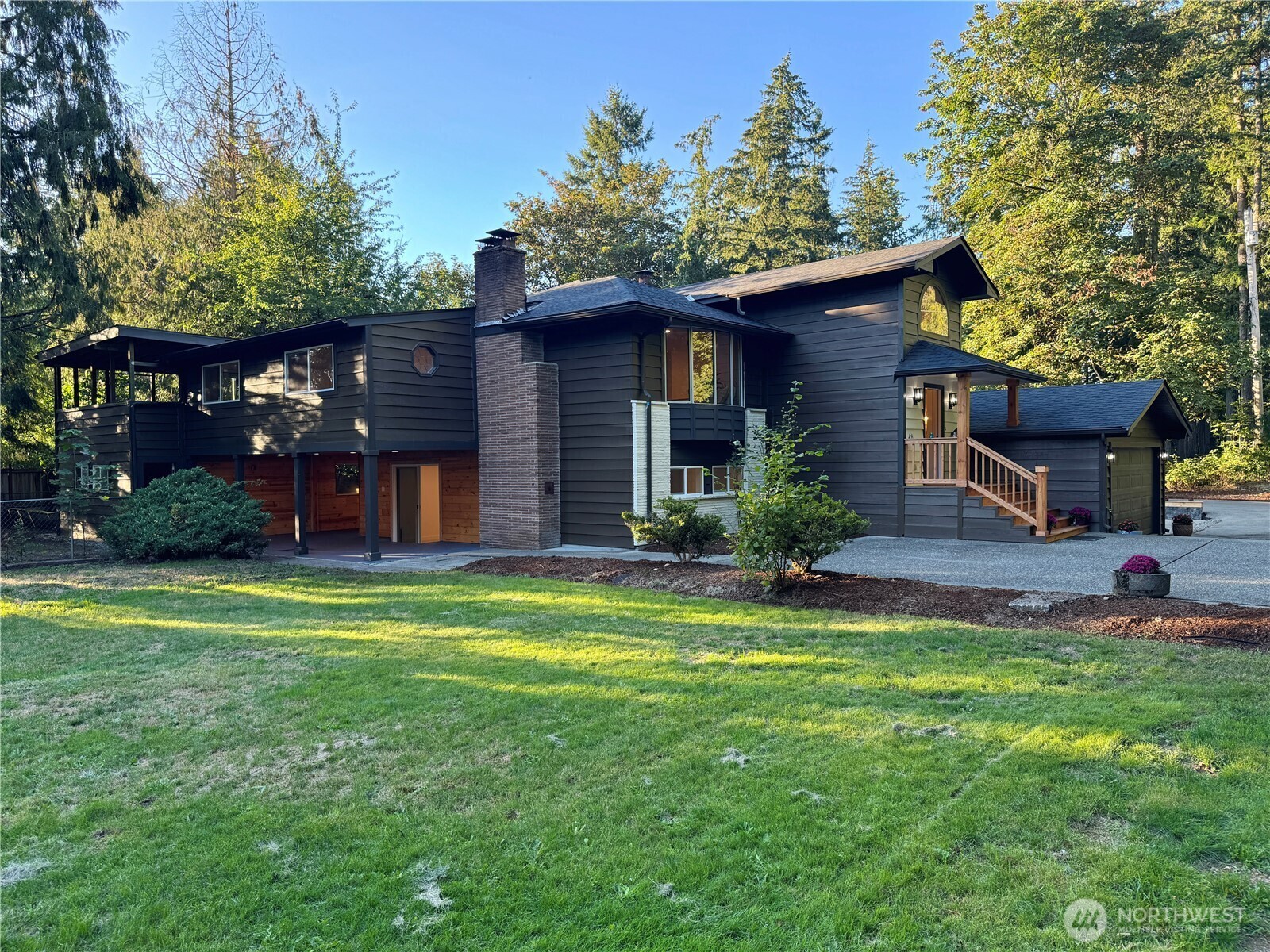 Property Photo: 31035 229th Avenue SE WA 98010