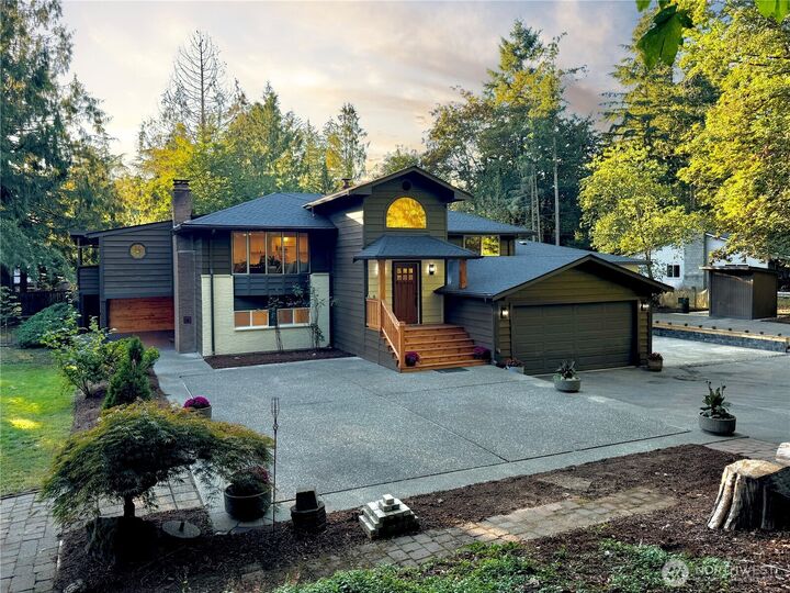 Property Photo:  31035  229th Avenue SE  WA 98010 