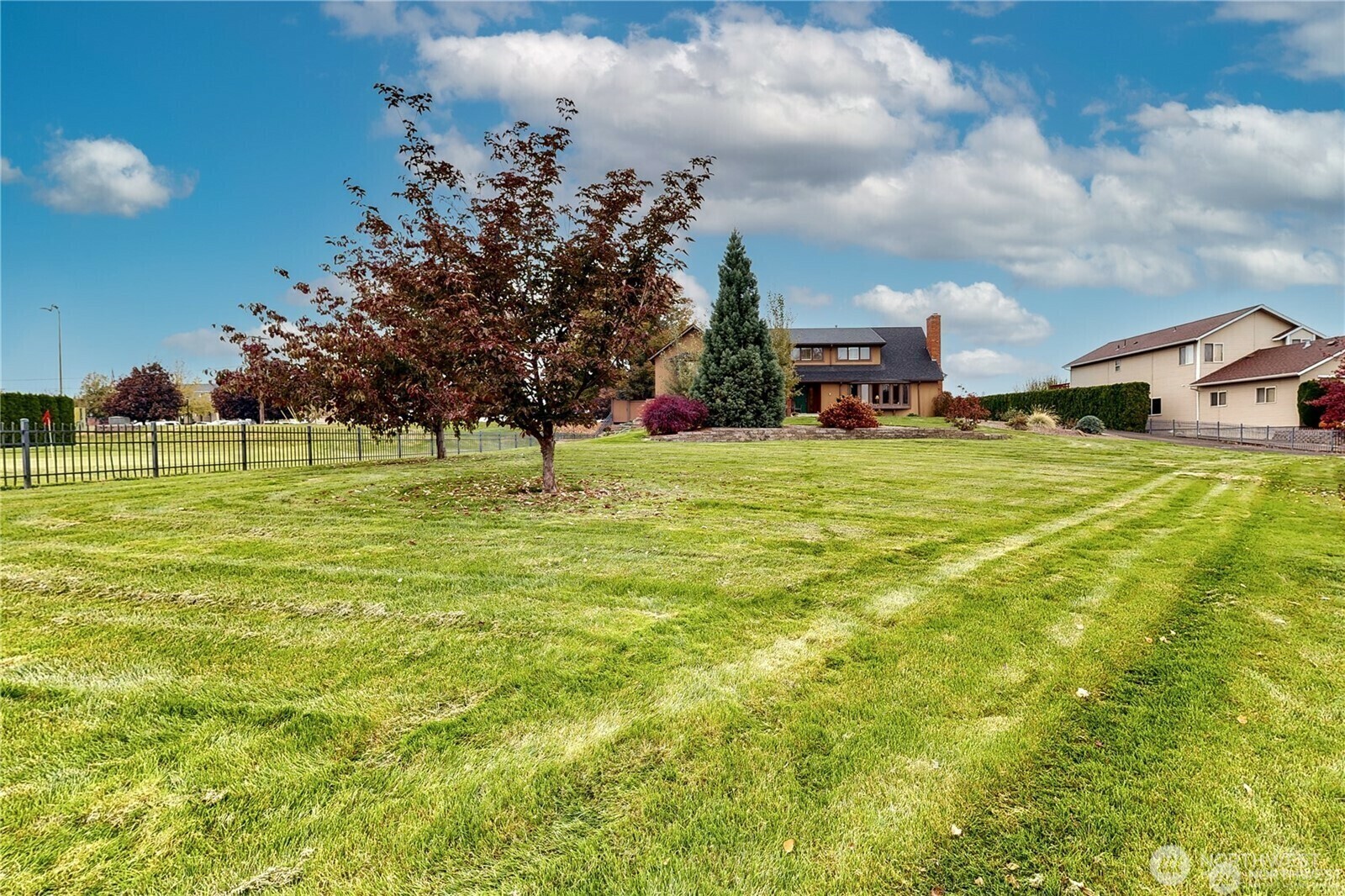 Property Photo: 1240 Lancer Drive WA 99362