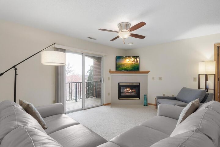 8510 Greenway Boulevard 207  Middleton WI 53562 photo