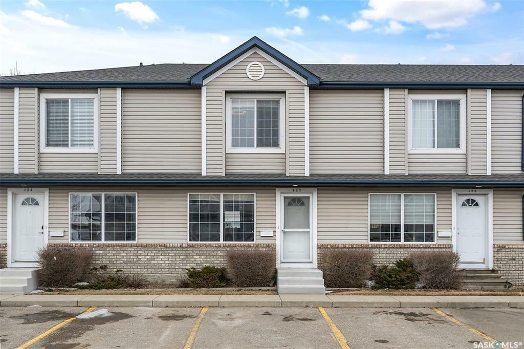 Photo de la propriété: 663 Beckett Crescent 123 SK S7N 4X2