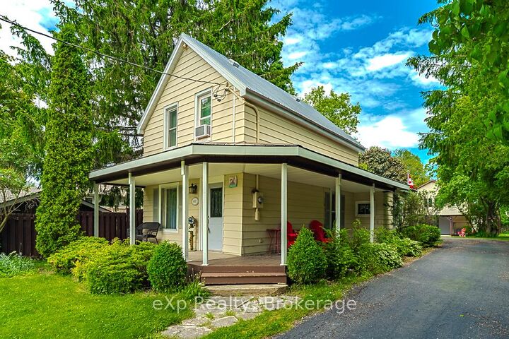 Property Photo:  601 Dawson Street  ON N0H 2T0 