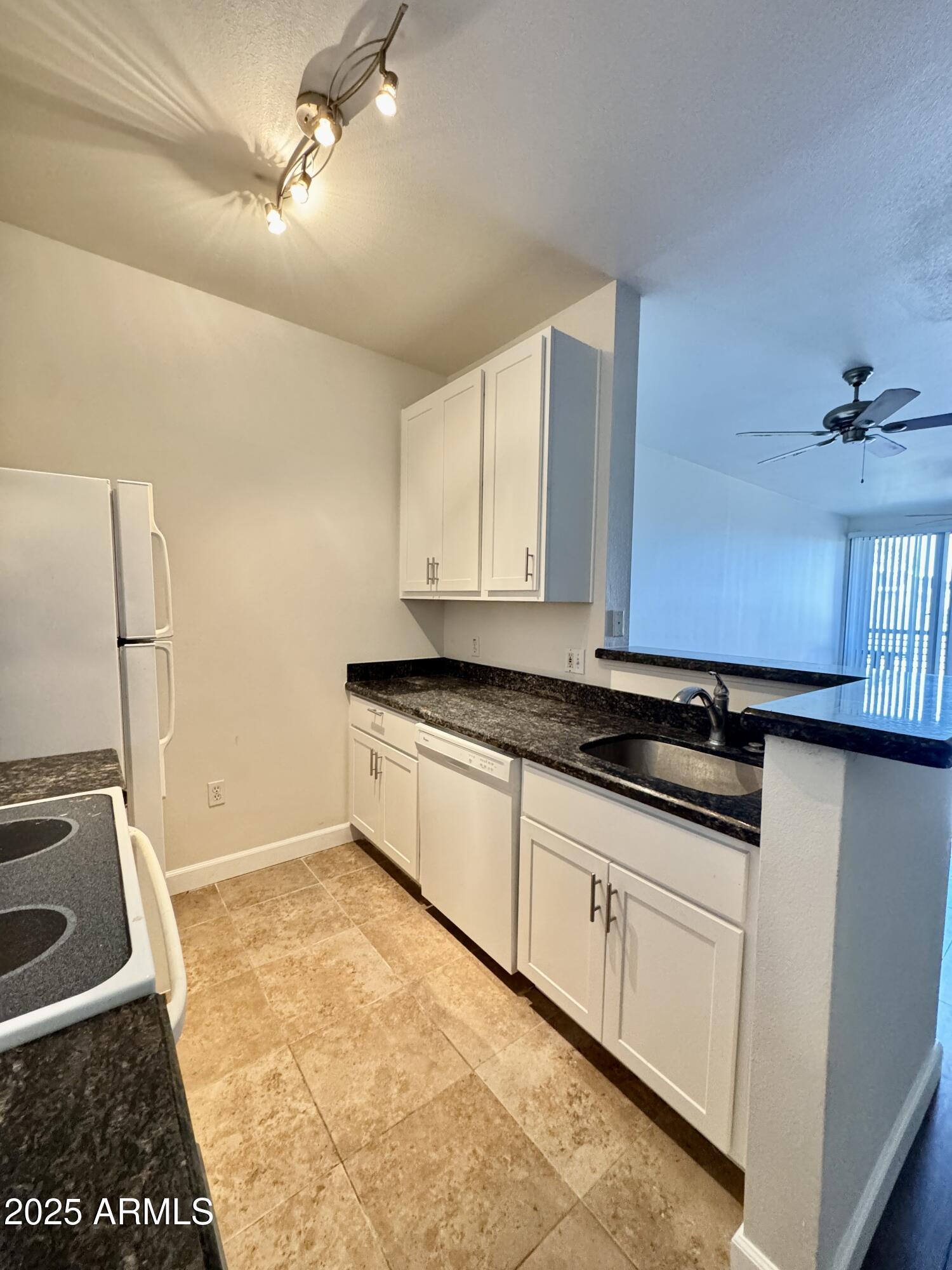Property Photo:  1701 E Colter Street 310  AZ 85016 