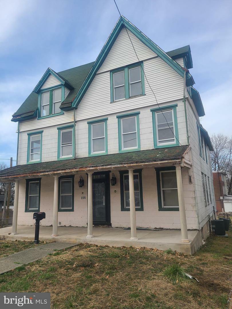 Property Photo: 226 S 4th Street PA 19023