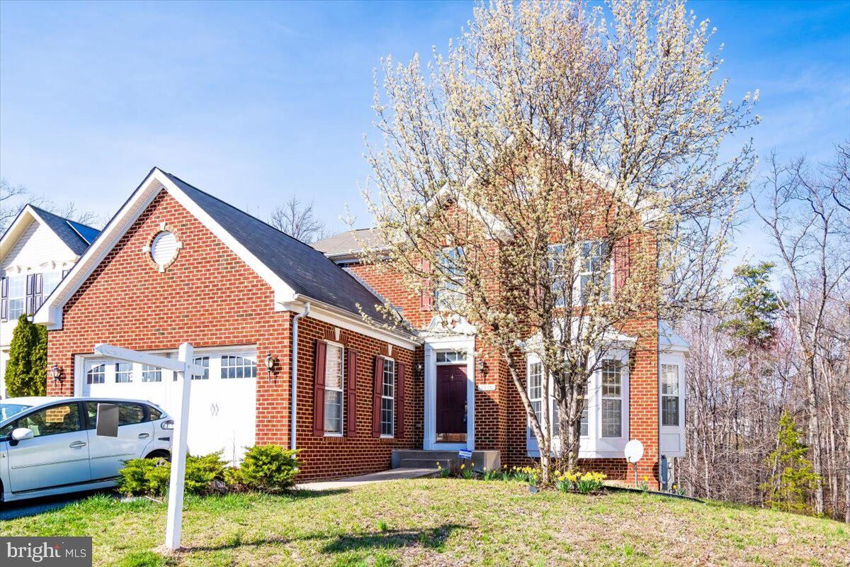 Property Photo: 1716 Allerford Drive MD 21076