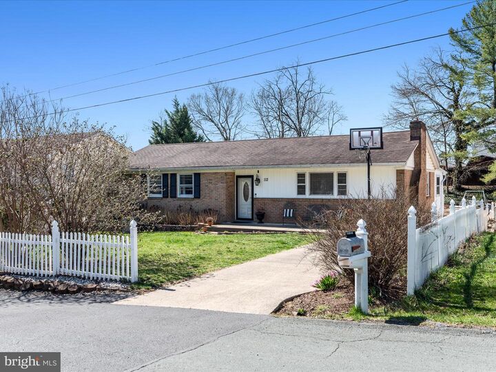 Property Photo: 112 Fairway Drive VA 22602