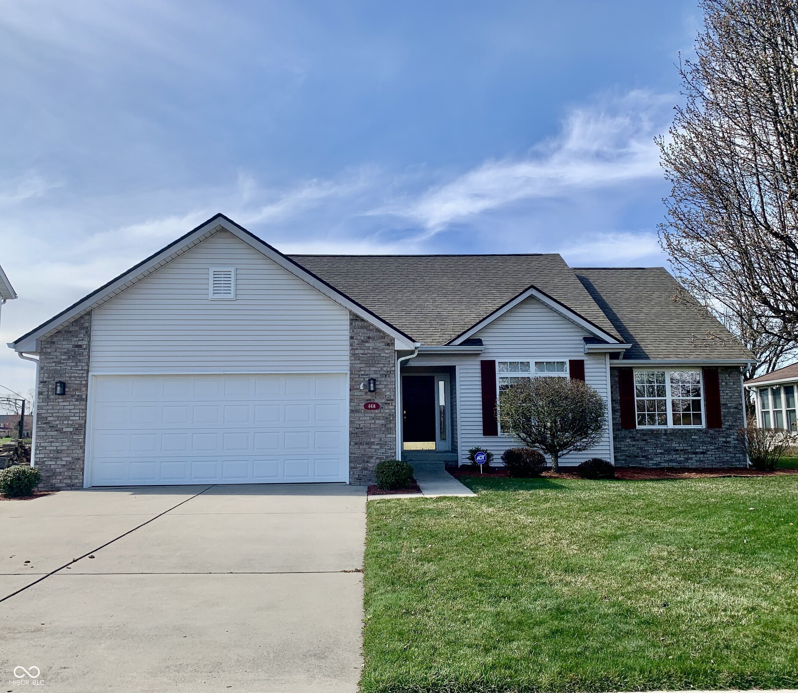 Property Photo: 4414 Princeton Park Drive IN 47201