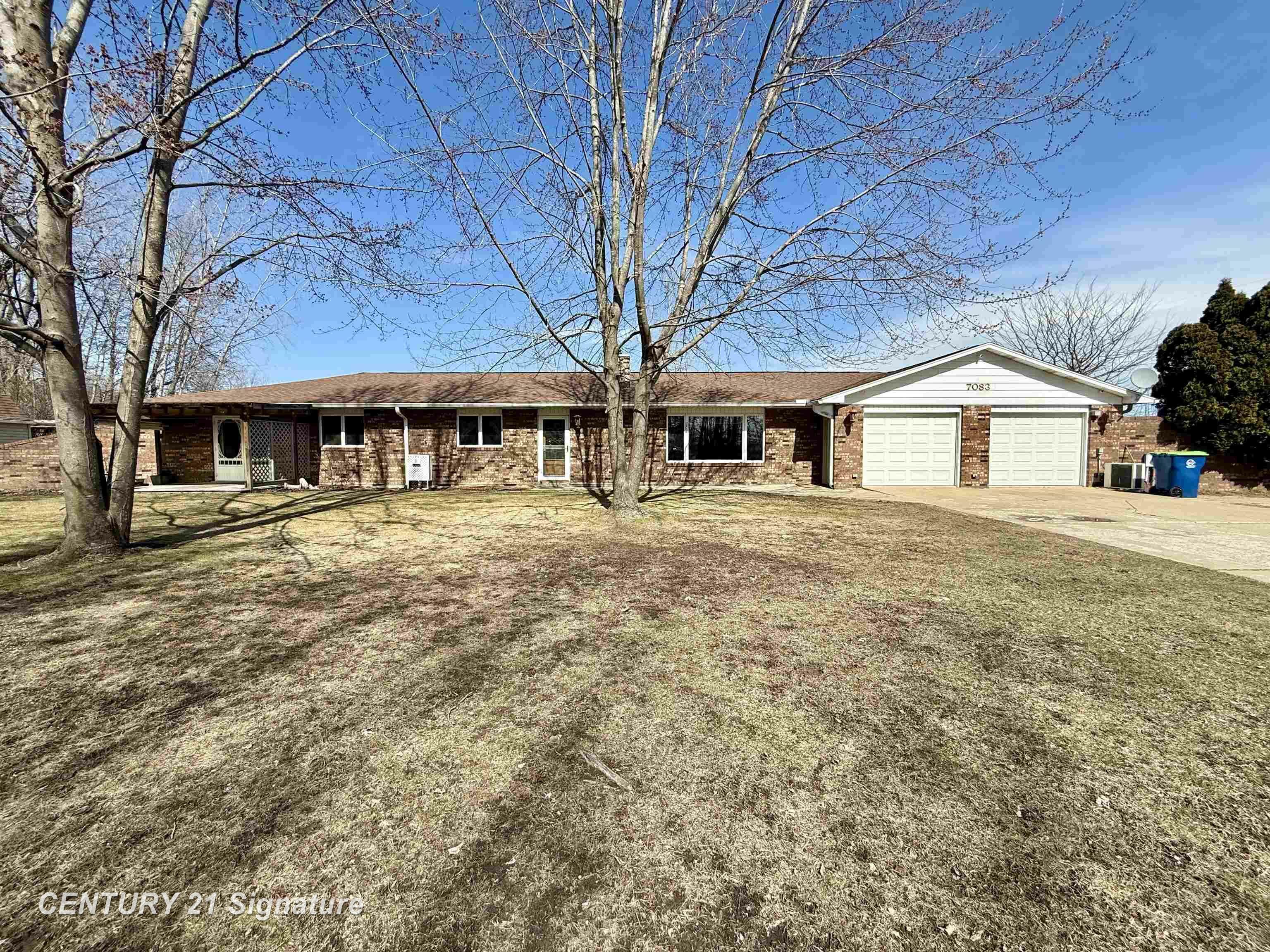 Property Photo: 7083 Hackett Road MI 48623