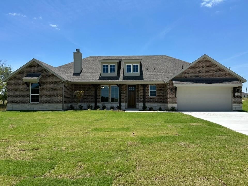 Property Photo:  146 Pampas Court  TX 76234 