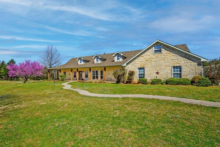 4489 E Fm 120  Denison TX 75021 photo