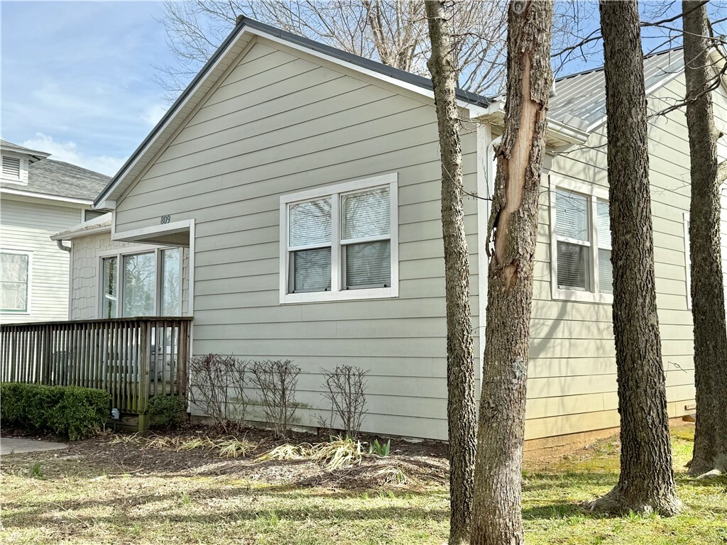 809 W Central Avenue  Bentonville AR 72712 photo