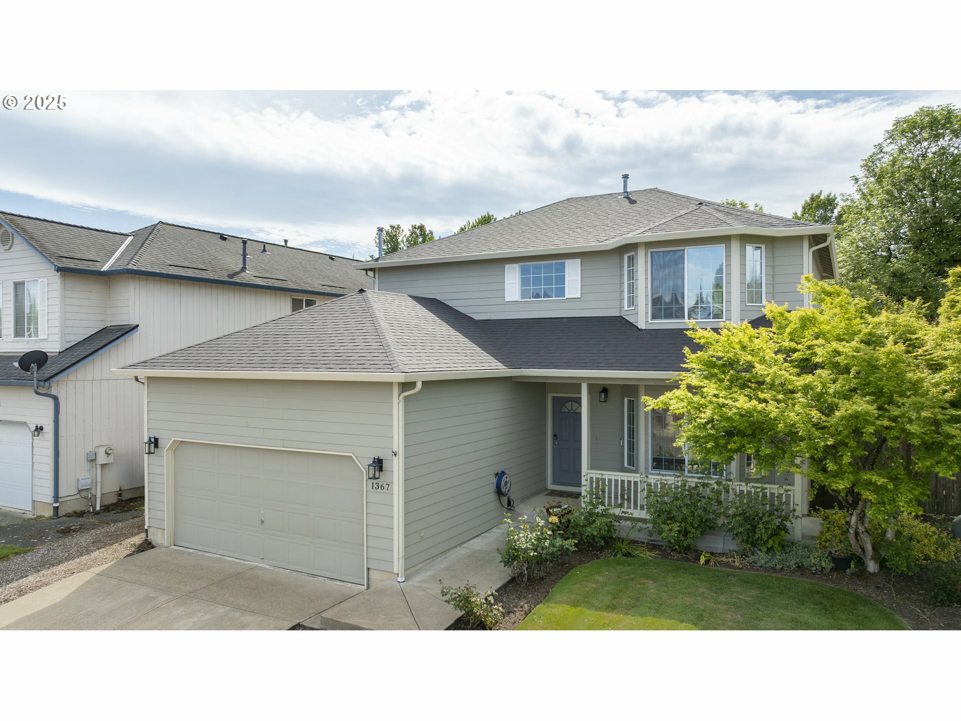 Property Photo: 1367 Cramner St OR 97127