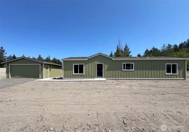 Property Photo:  41  Butterfly Lane  WA 98382 