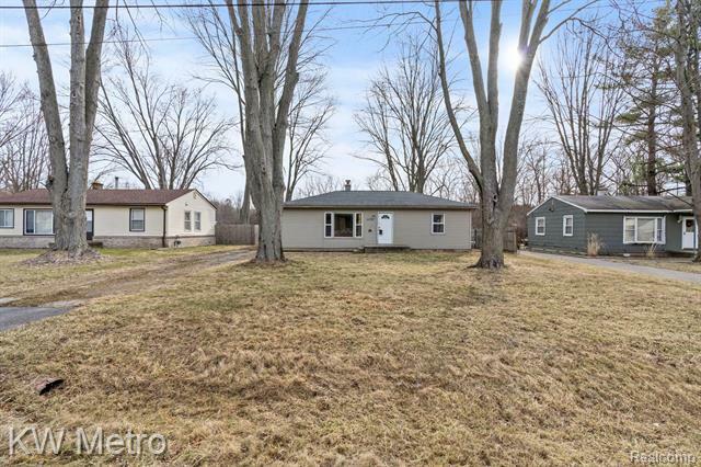 Property Photo:  22778 Watt Drive  MI 48336 