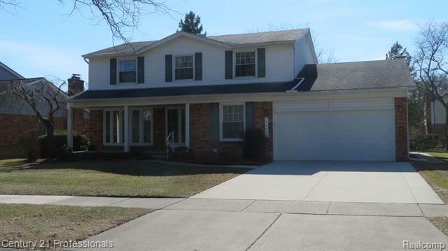 Property Photo:  5857 Patterson Drive  MI 48085 