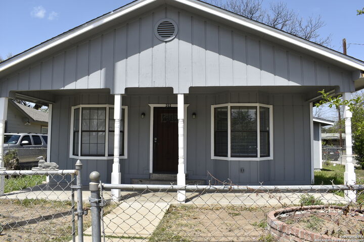 303 Finton  San Antonio TX 78204 photo