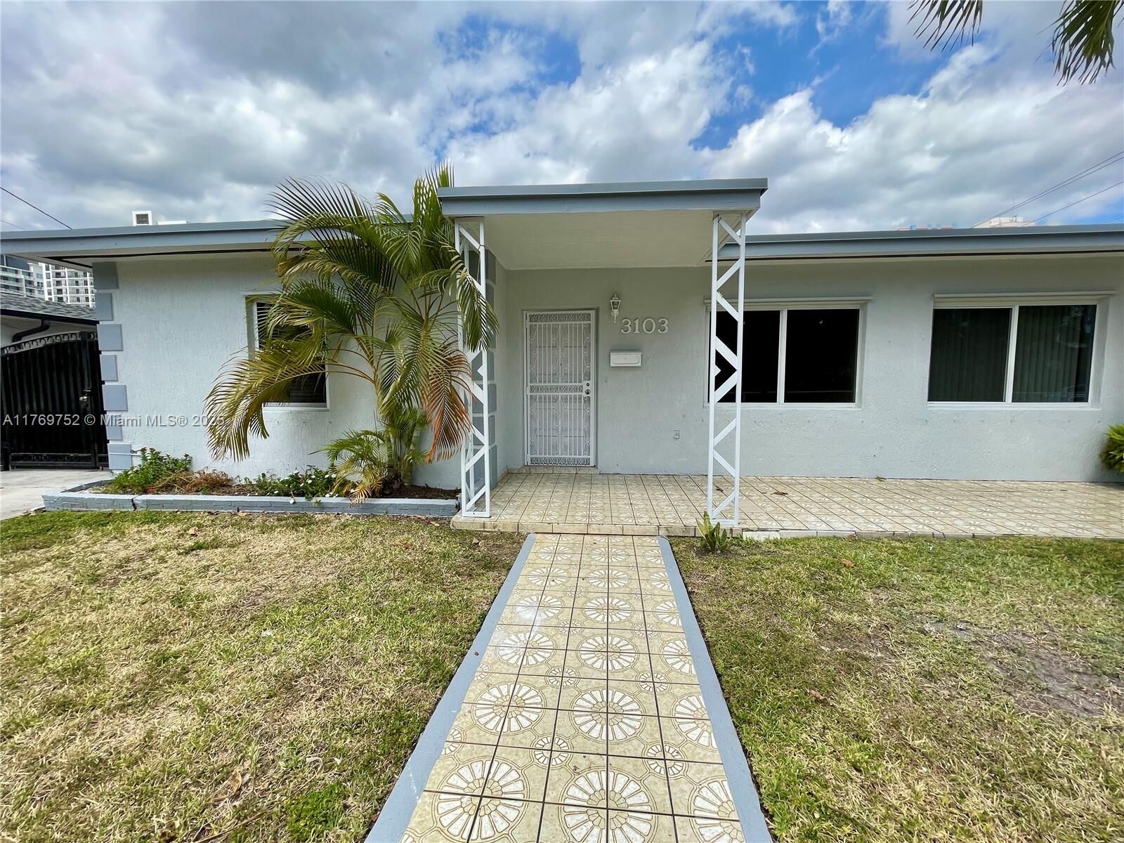 Property Photo: 3103 SW 23 St 2 FL 33145