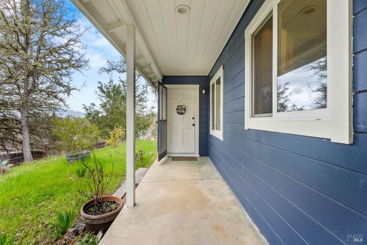 210 Bourbon Lane  Ukiah CA 95482 photo