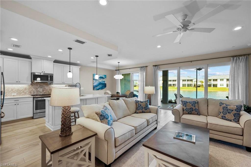 Property Photo: 2647 Seychelles Cir 2202 FL 34112