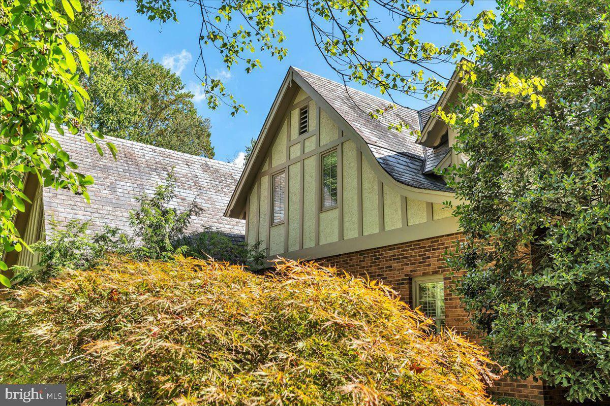 Property Photo: 225 W Taunton Avenue NJ 08009