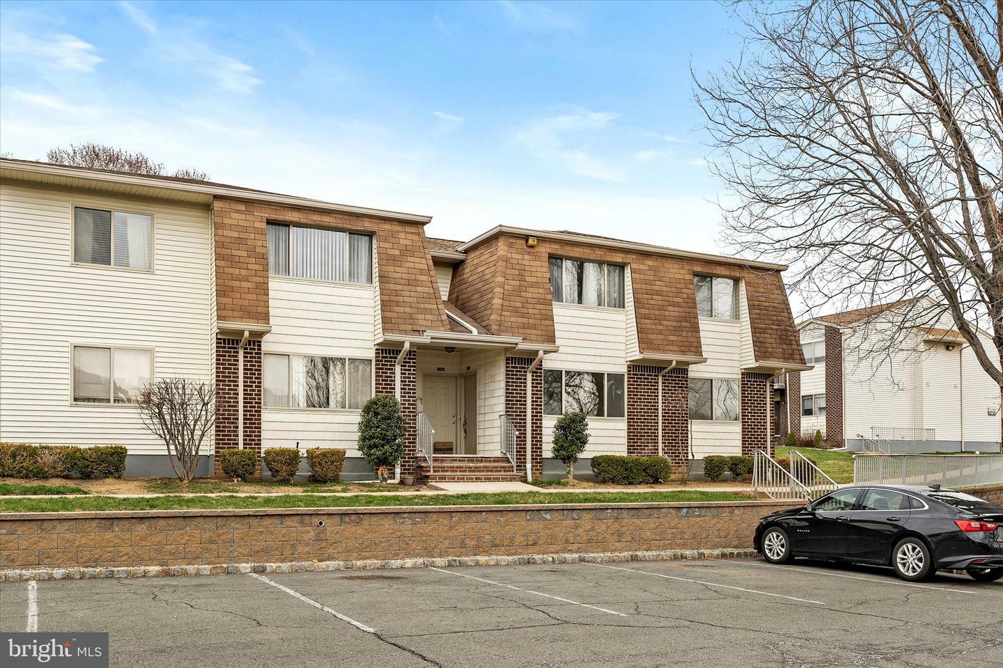 Property Photo: 511 Bradley Ct NJ 08540