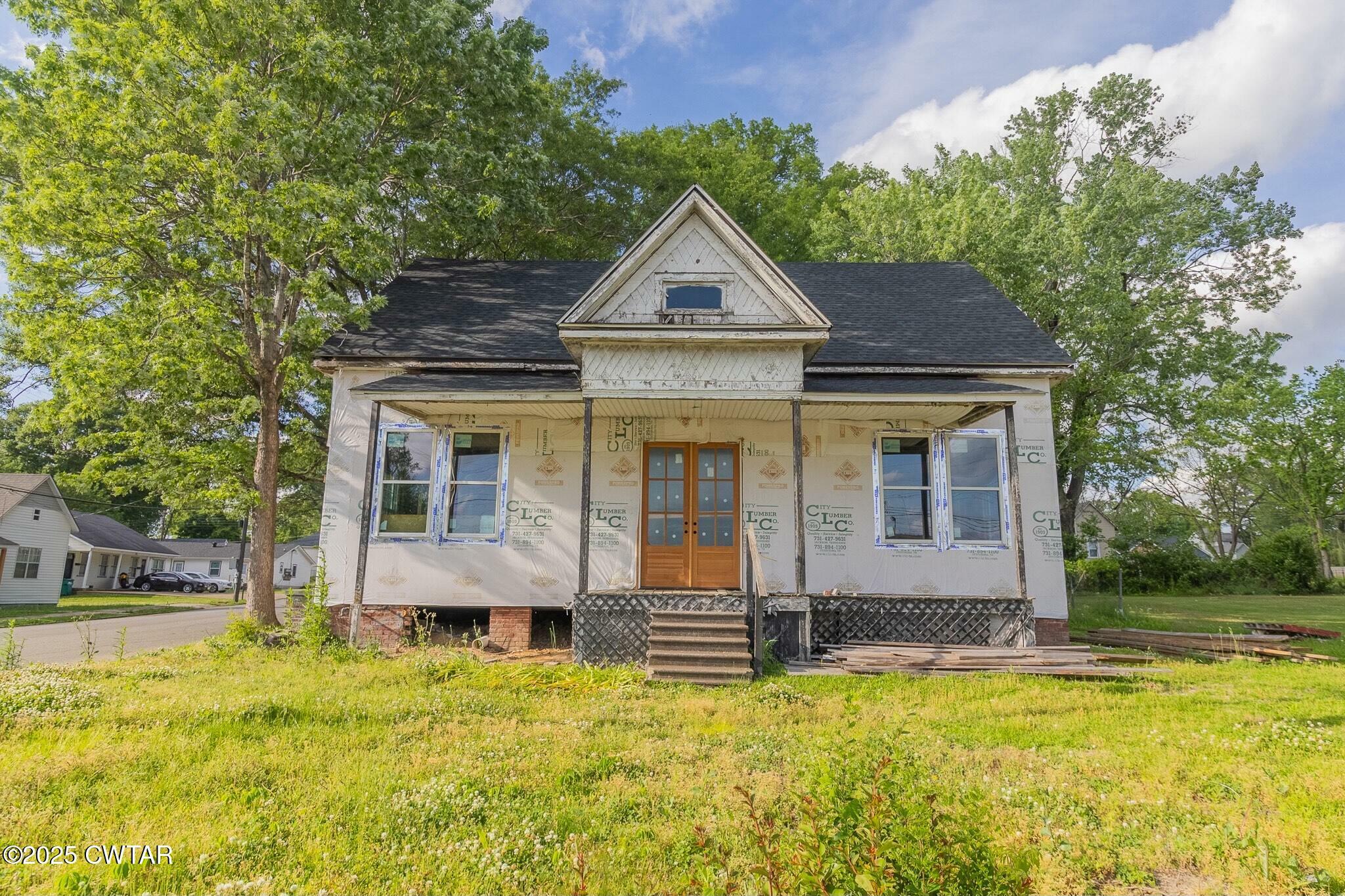 200 Lambuth Boulevard  Jackson TN 38301 photo