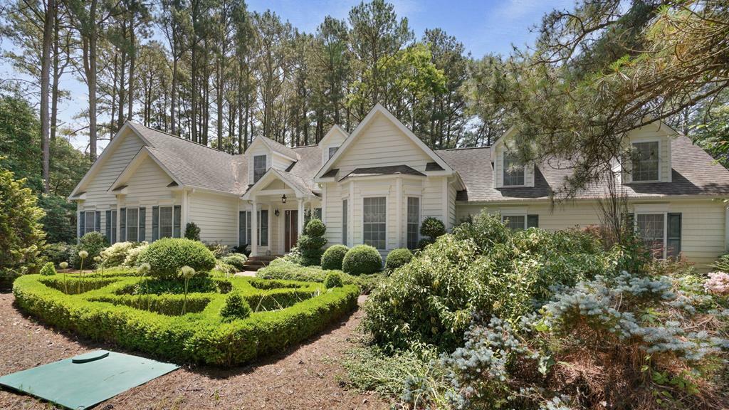 Property Photo: 10396 Highland Ct VA 23350