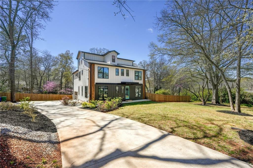 Property Photo: 3087 Alston Drive GA 30032