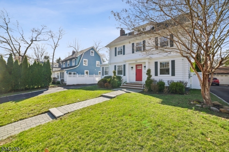 Property Photo: 737 Haxtun Ave NJ 07050