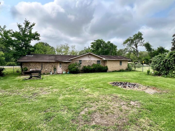 Property Photo:  6523 Fm 2611 Rd  TX 77422 