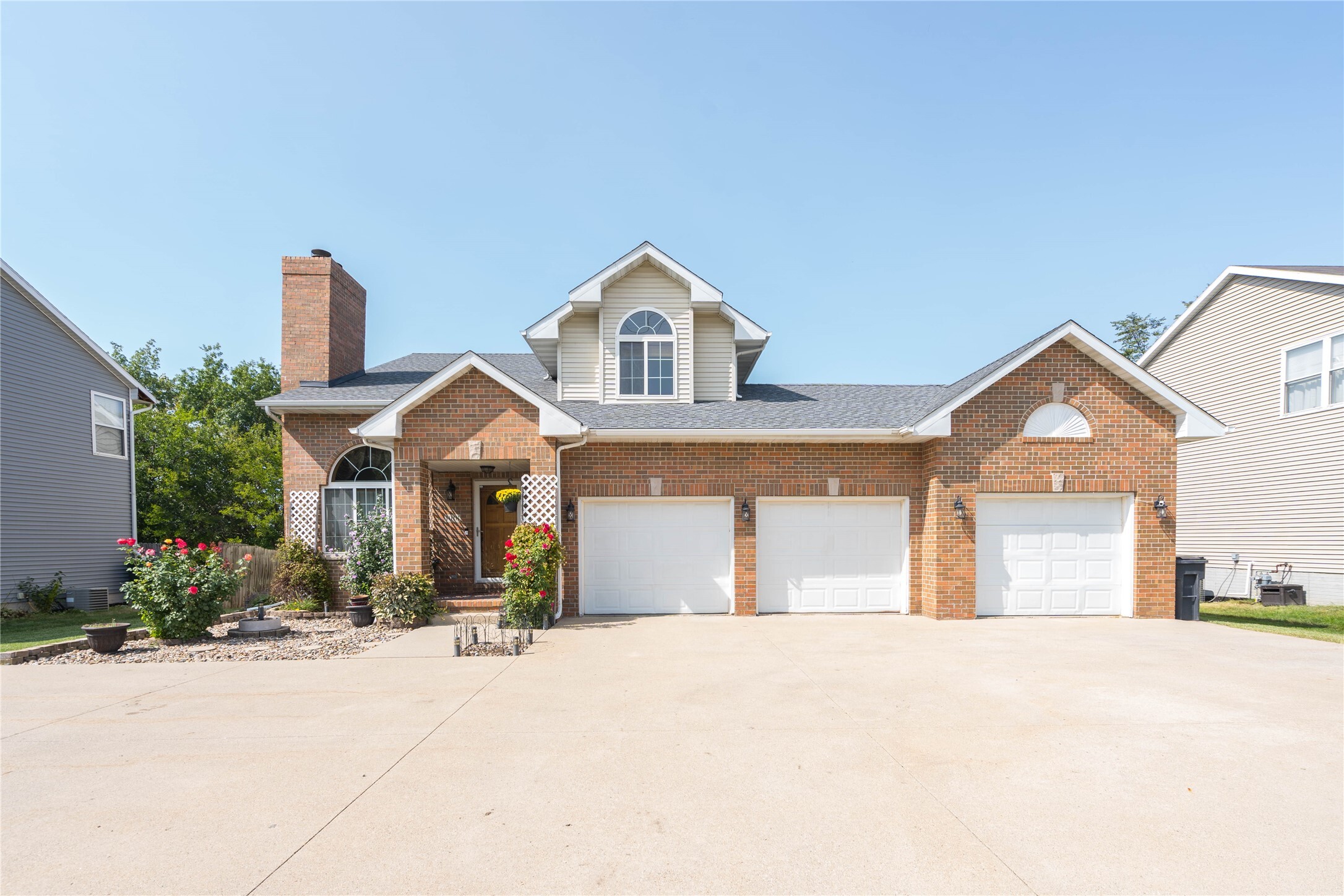 1018 SW Ankeny Road  Ankeny IA 50023 photo