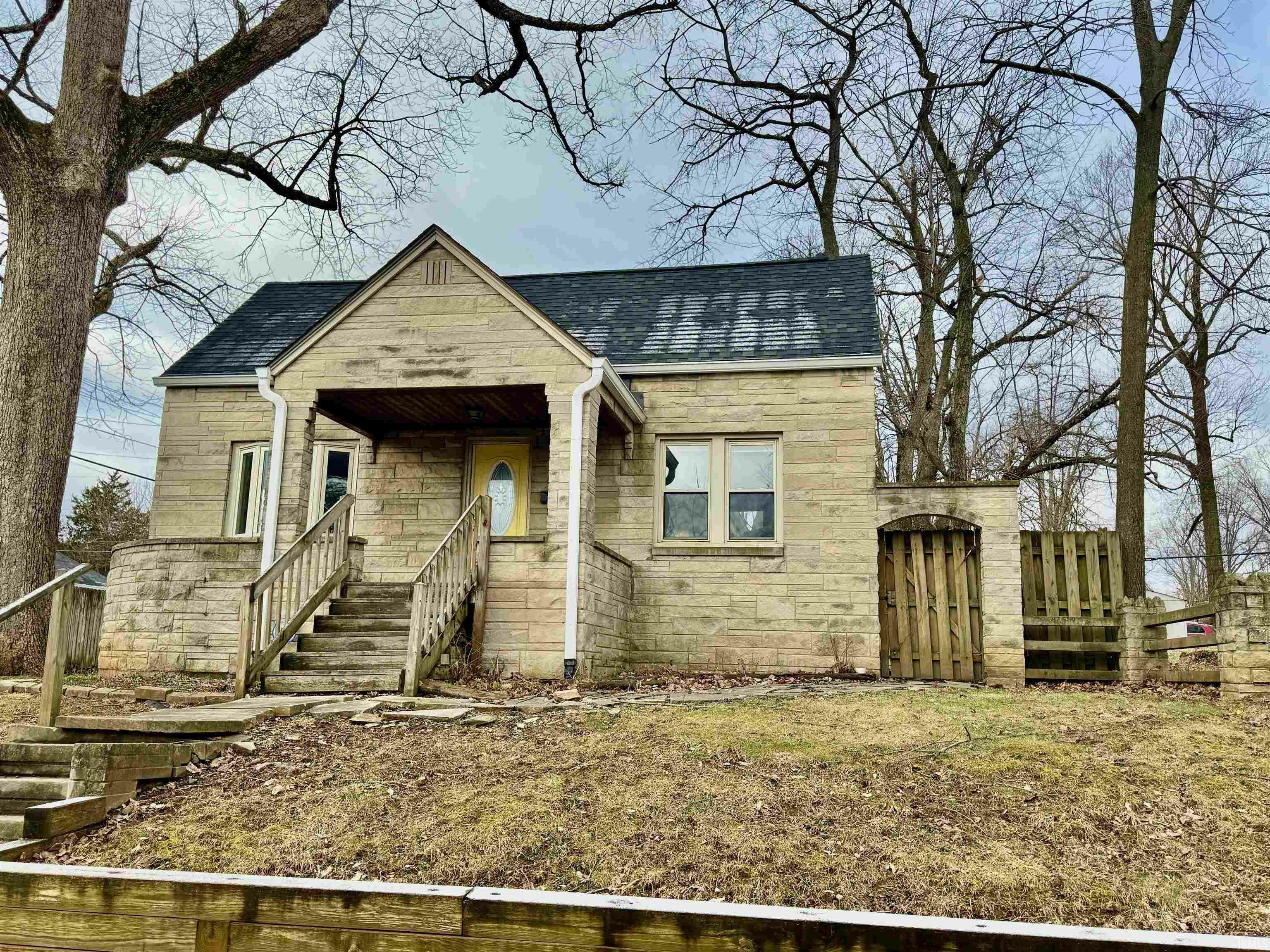 1105 N Woodburn Avenue  Bloomington IN 47404 photo