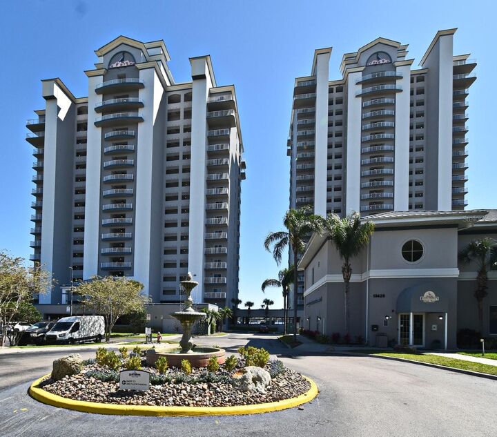 13427 Blue Heron Beach Drive 1802  Orlando FL 32821 photo