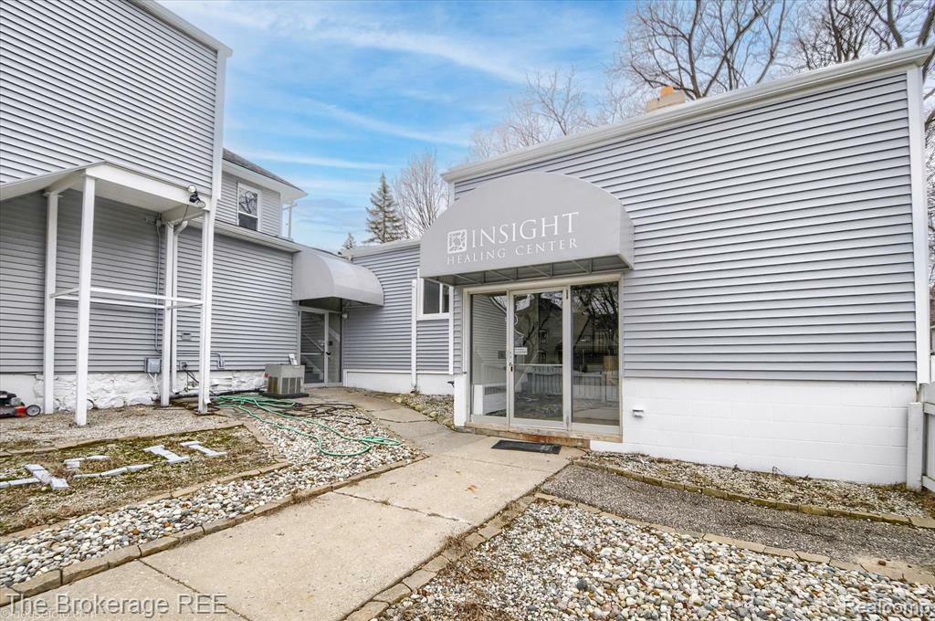 Property Photo: 700 S Adelaide Street MI 48430 2020